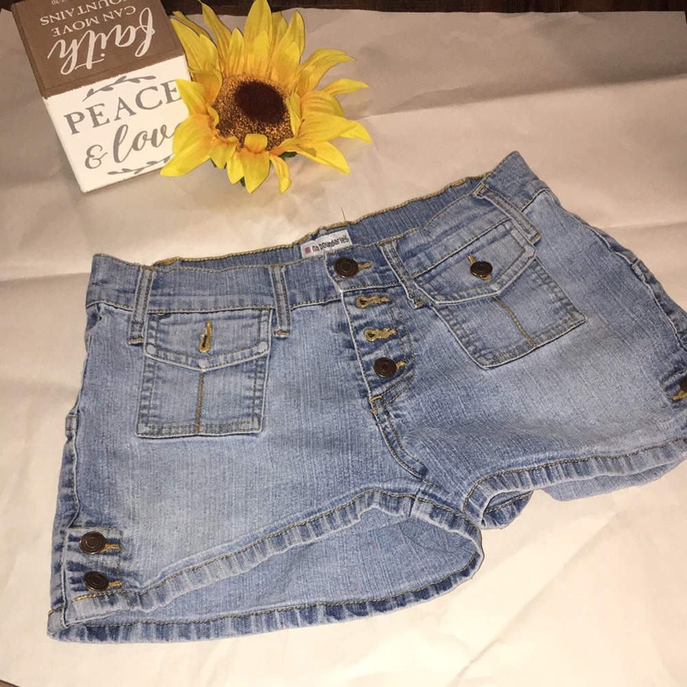 No Boundaries Shorts